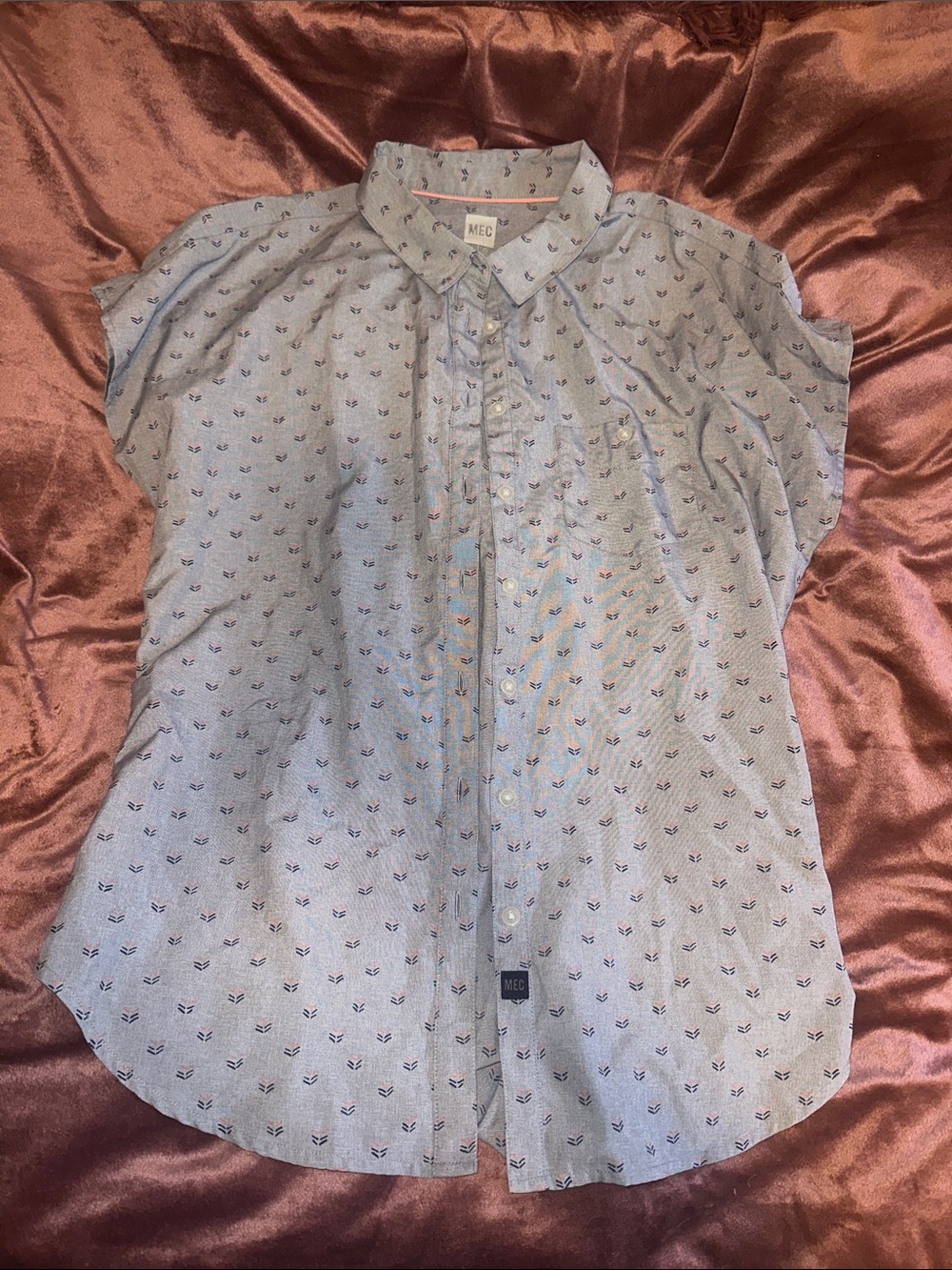 MEC light grey Short Sleeve Button-Down with Micro Print